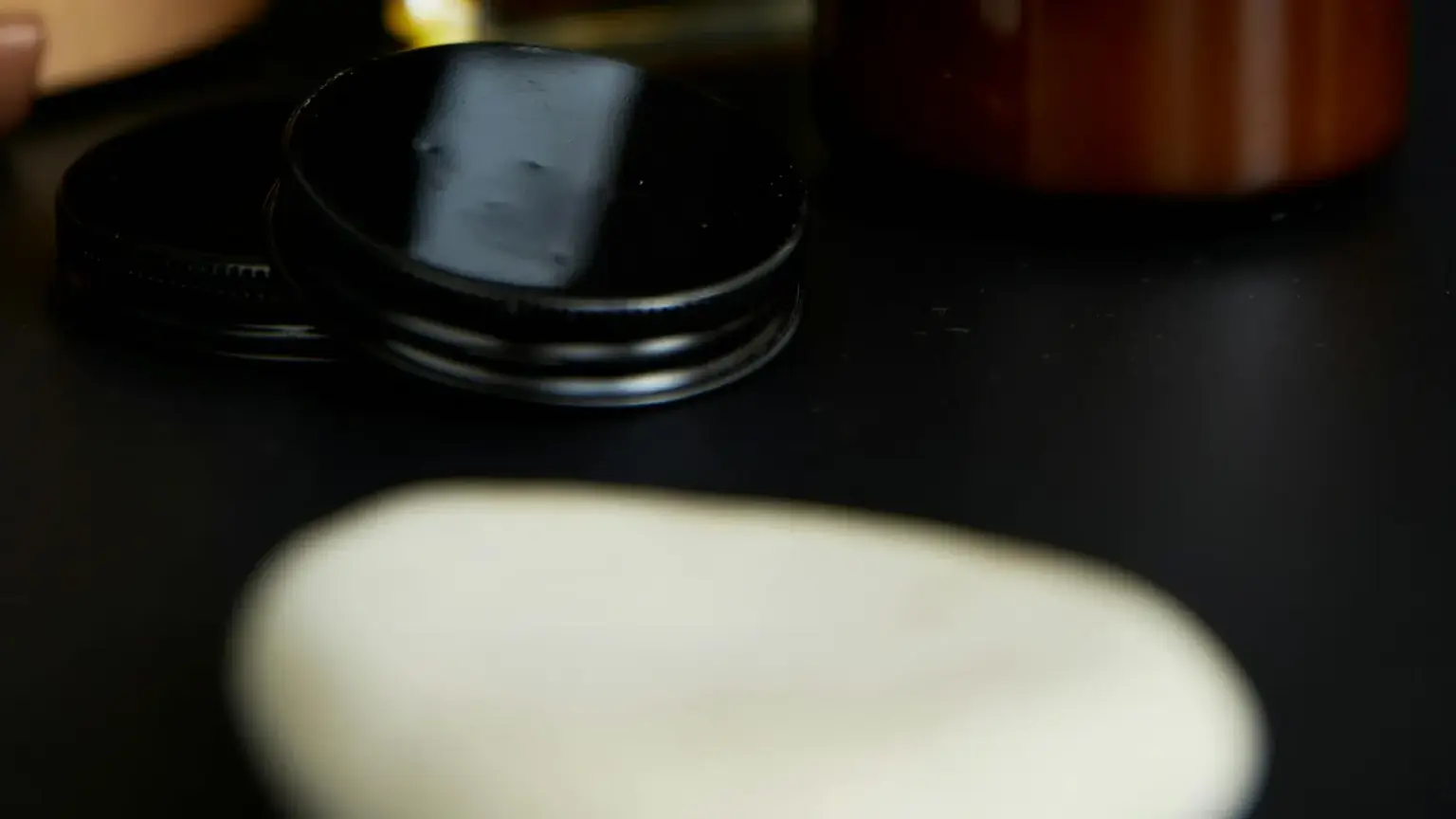 Tattoo aftercare guide showing proper care for a fresh tattoo.